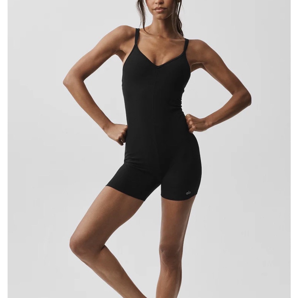 LIKE NEW Alo Yoga Alosoft Suns Out Onesie